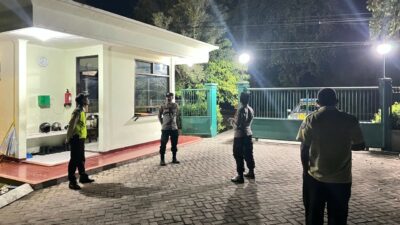 Cegah Kejahatan Jalanan, Polsek Labuapi Sisir Perumahan dan Jalur Bypass BIL II