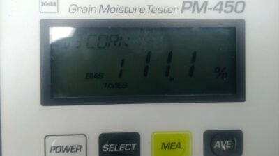 Jamin Pasar Petani, Polsek Gerung Dampingi Penjualan 11 Ton Jagung ke BULOG