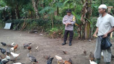 Warga Batulayar Dukung Program P2L, Polisi Beri Edukasi