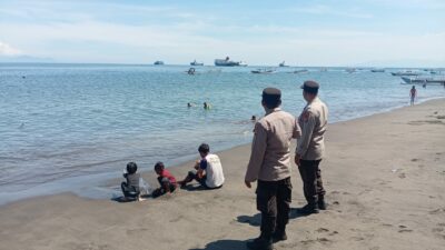 Upaya Polsek Lembar Tingkatkan Keamanan di Pantai Cemara dengan Patroli KRYD