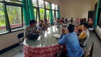 Sinergi Polri dan Penyuluh Pertanian Majukan Jagung Kuripan